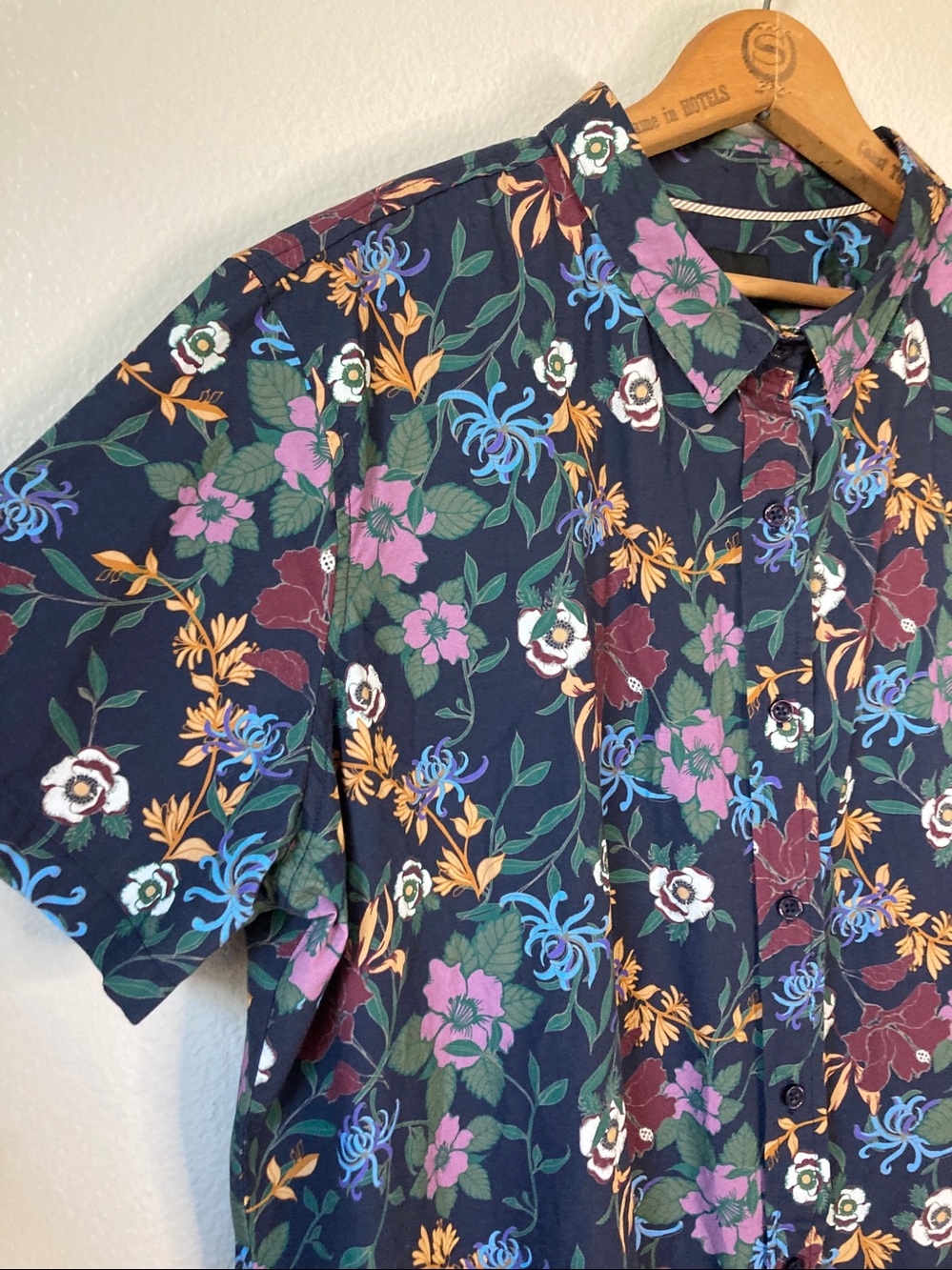Wildfang Empower essential shirt button front short sleeve floral sz XXL